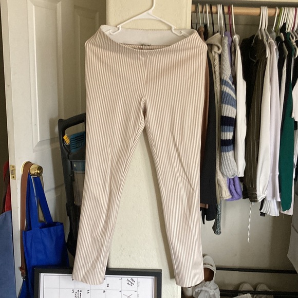 Dress up pants😌 - Picture 2 of 3